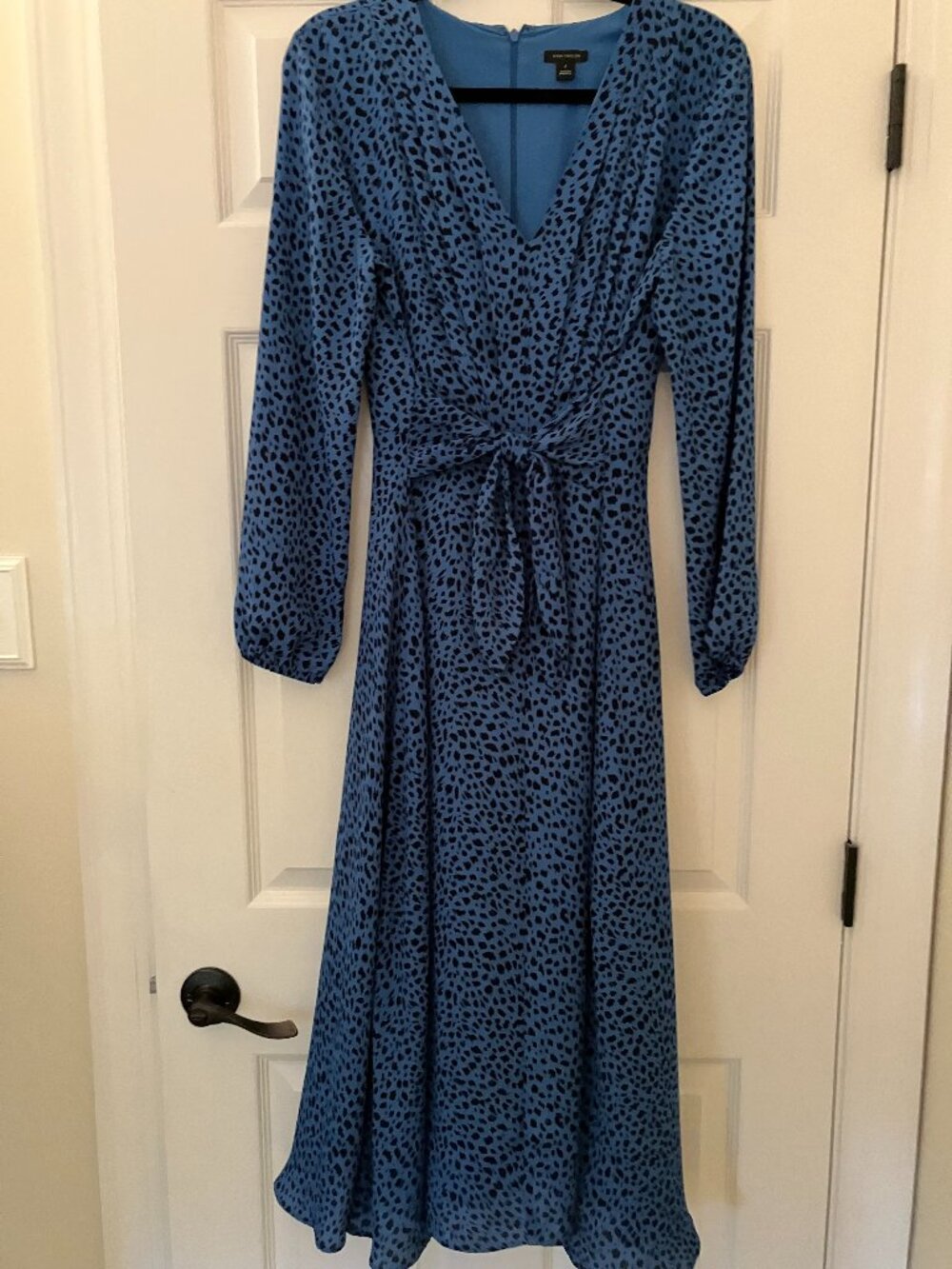 Ann Taylor Dress, Size 8, Blue w/Paintbrush-like Black Strokes